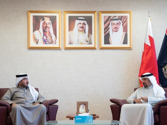 معالي رئيس الجمارك يستقبل الرئيس التنفيذي لشركة مزاد البحرين